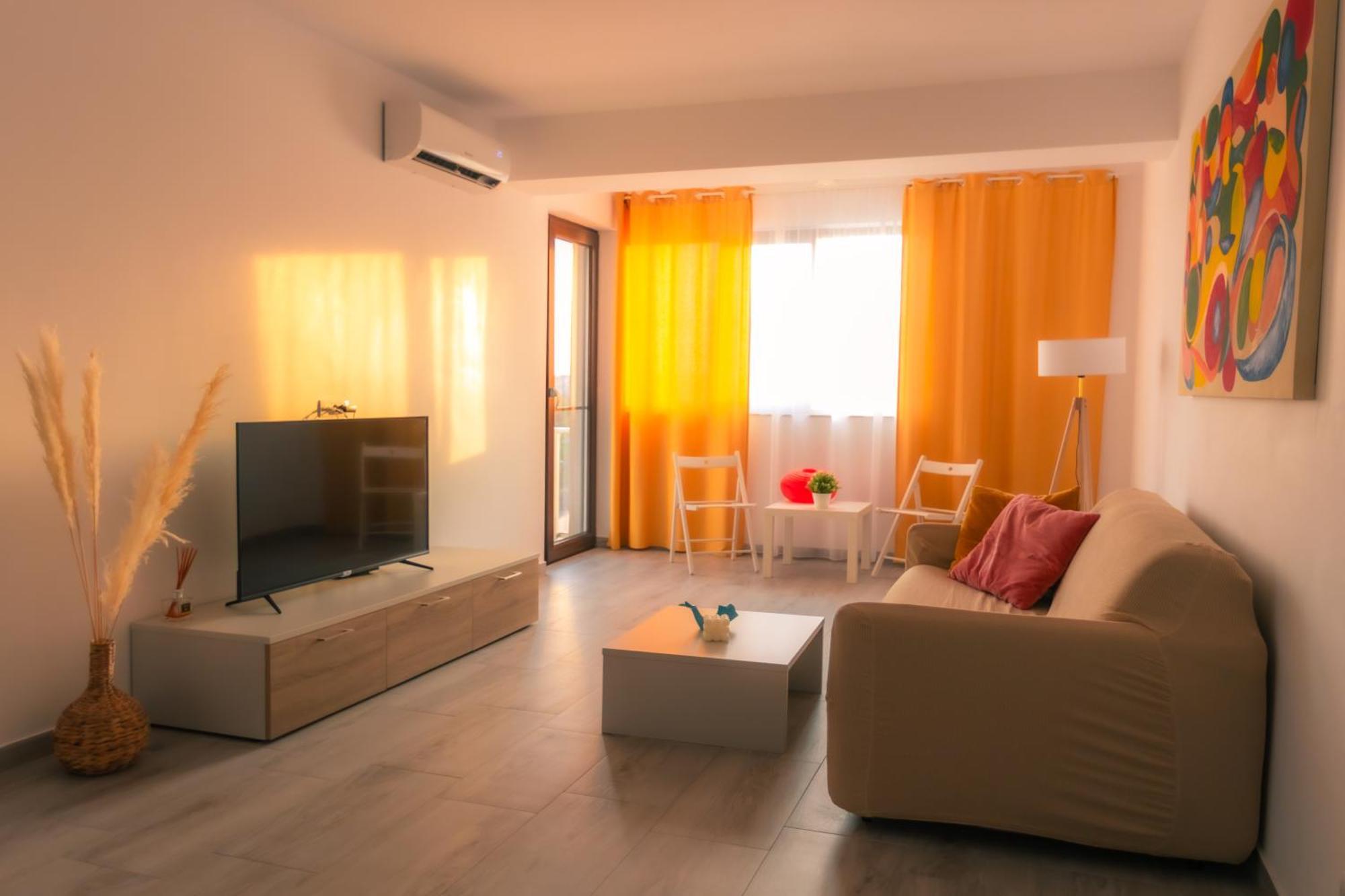 Sunset Apartment - Central Apt With Rooftop Garden Bukares Bagian luar foto